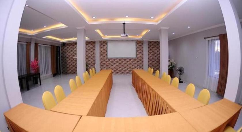 Lembasung Boutique Syariah Hotel Tarakan Buitenkant foto