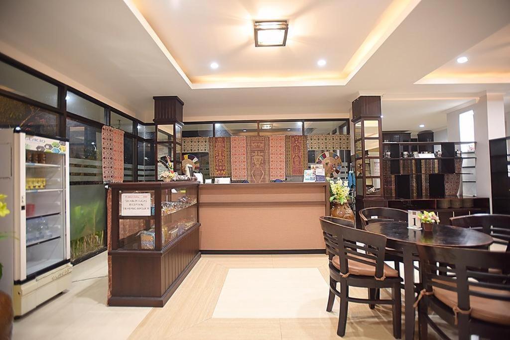 Lembasung Boutique Syariah Hotel Tarakan Buitenkant foto